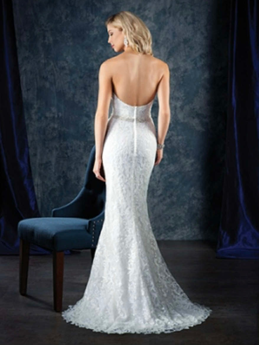Alfred Angelo  Sapphire Style 996