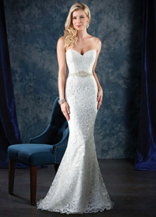 Alfred Angelo  Sapphire Style 996